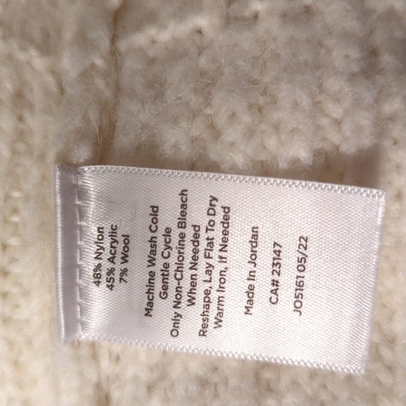 Talbots Petite XL Ivory Knit Sweater - Picture 5 of 6